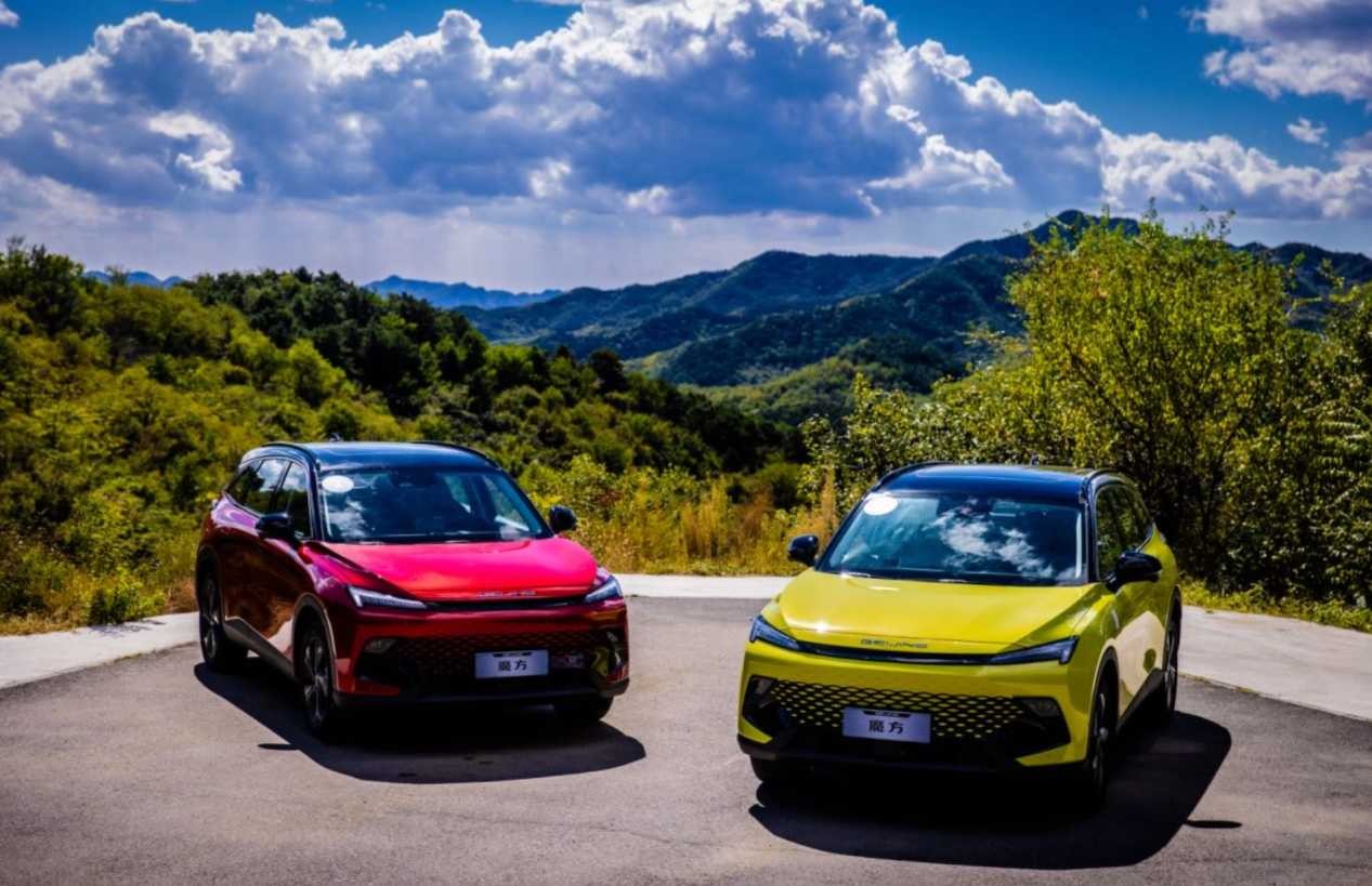 北汽魔方最值得入手的版本,始于颜值忠于质量