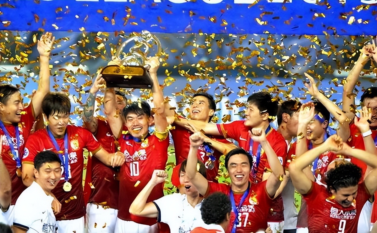 恒大新赛季阵容曝光,恒大新队