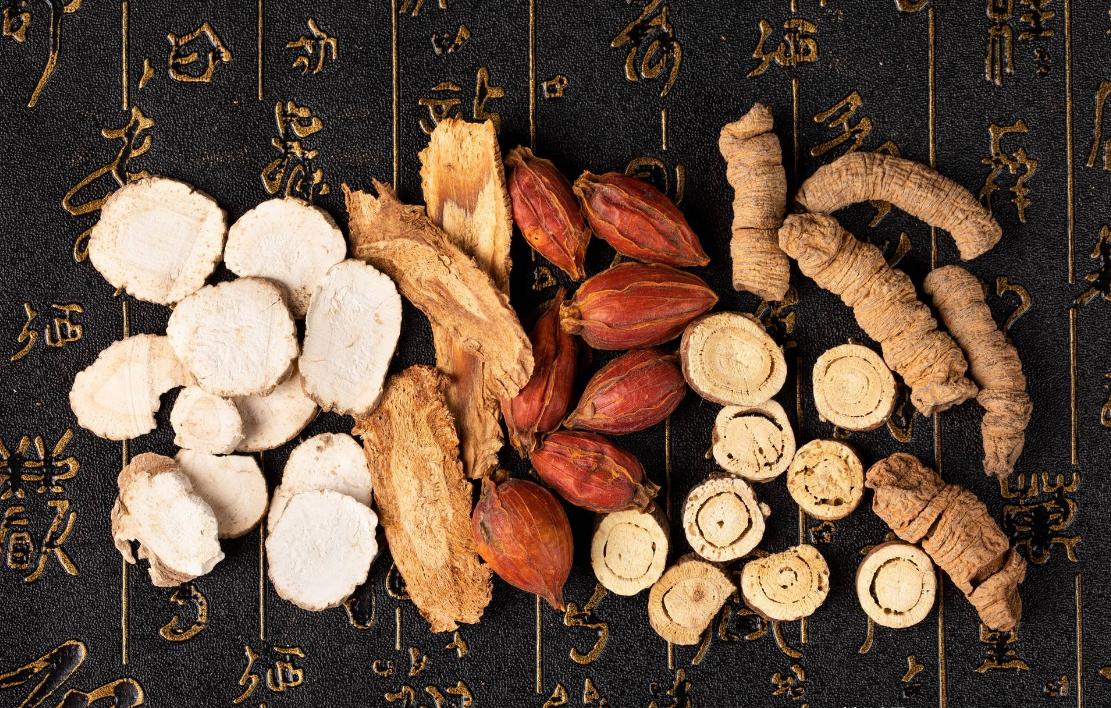 子宫腺肌症痛经忍受不了怎么办,子宫腺肌症小腹痛只能吃止痛药吗