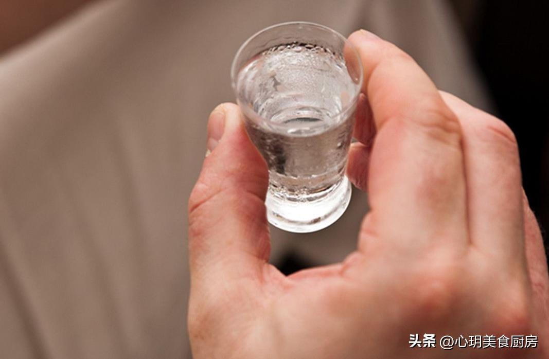 梦之蓝是不是勾兑酒,梦之蓝酒是否为勾兑酒