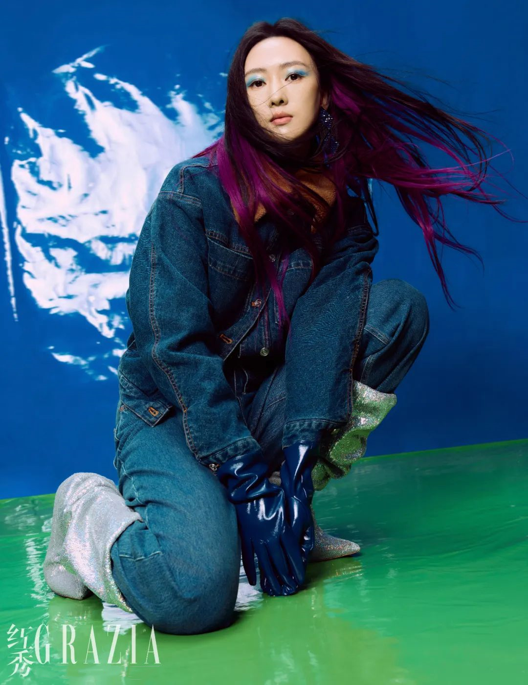 童瑶烟熏妆容,童瑶蓝紫色眼妆