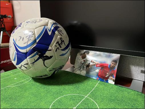 足球评论人董路回击冯巩,董路回应冯巩