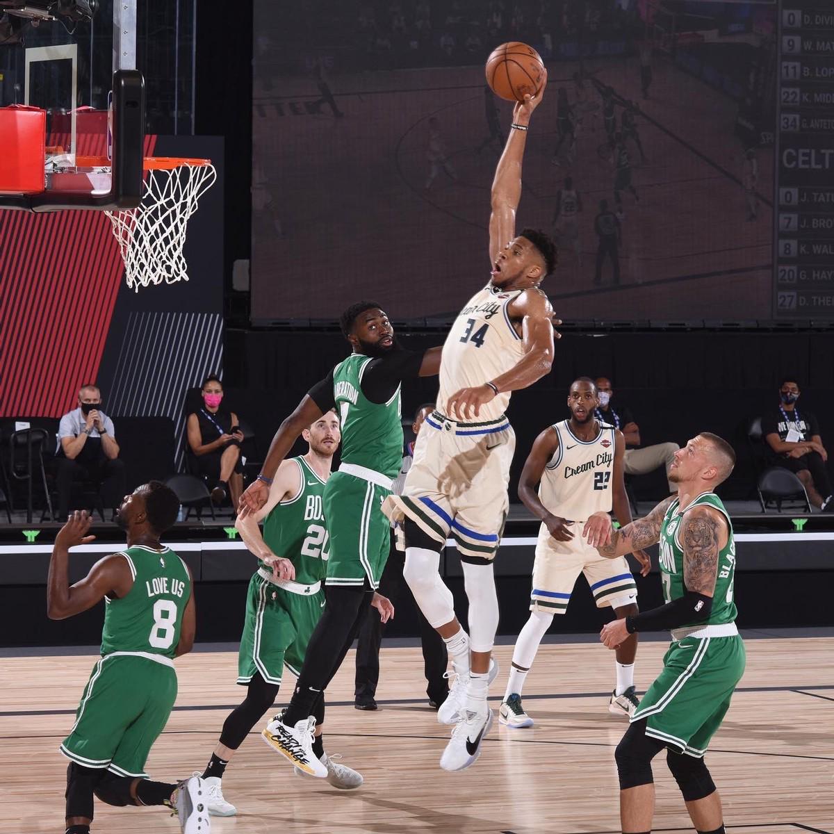 新世纪最佳得分后卫,新世纪五大攻防俱佳巨星