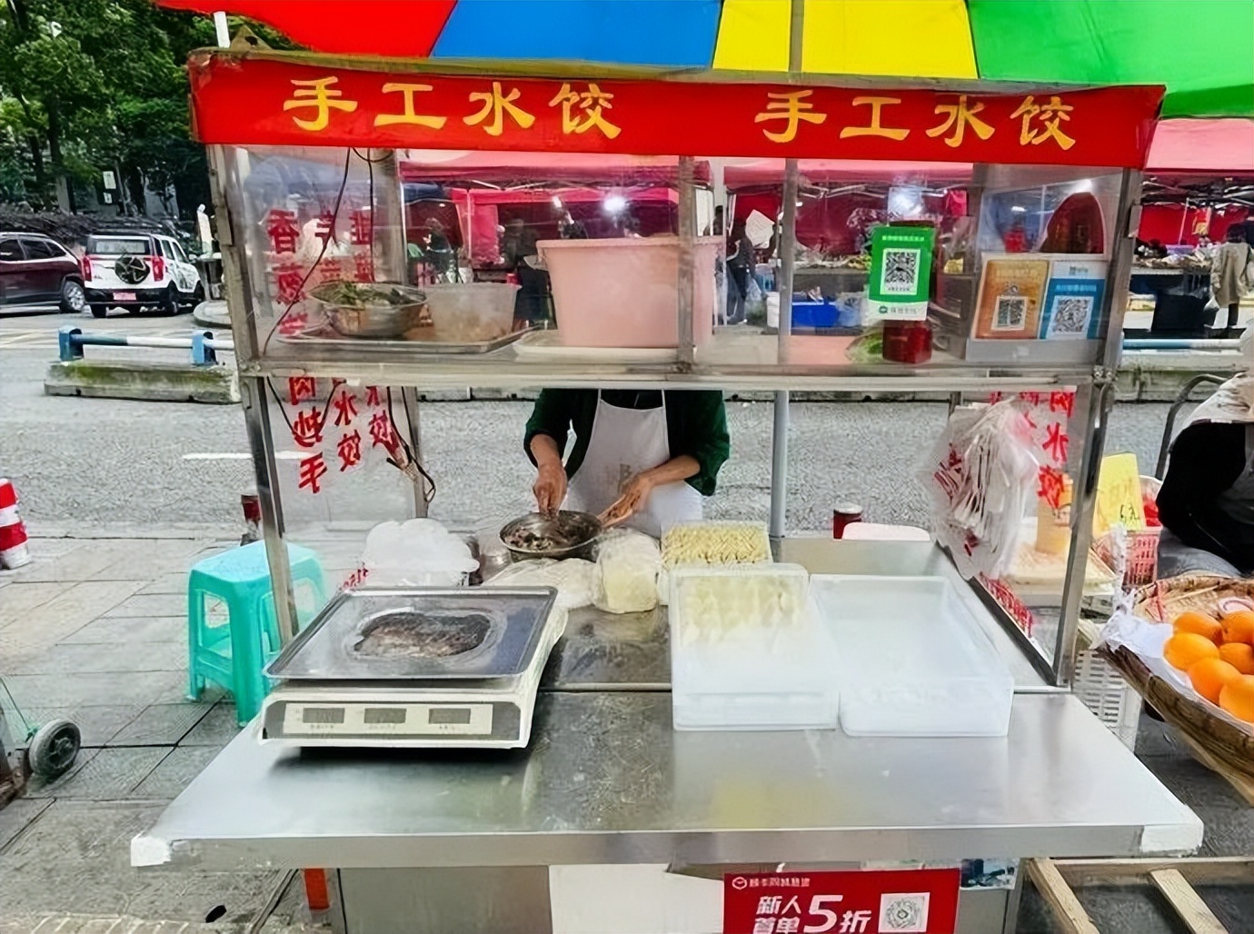 民心佳园夜市前后对比,城南家园很火的夜市