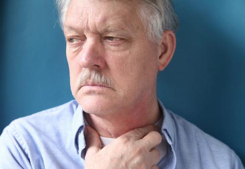 肺癌咳嗽是长期还是时好时坏,肺癌什么时间咳嗽比较严重