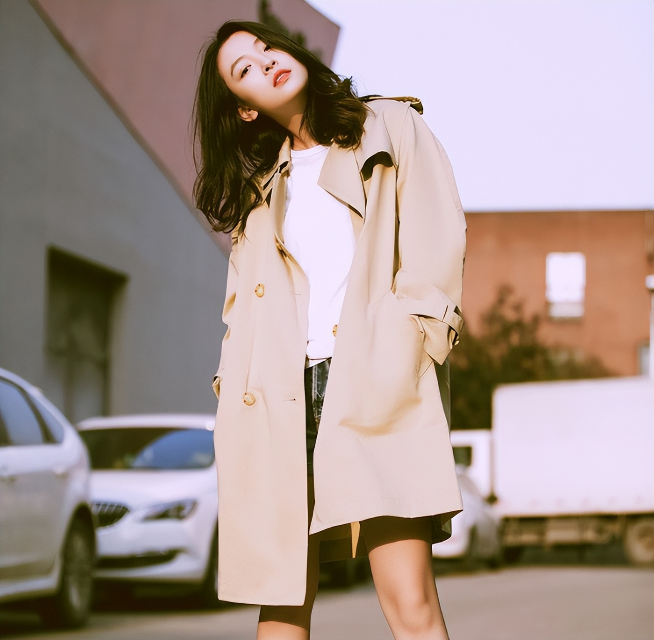 吴倩穿搭夏天气质套装,吴倩莲穿搭高级又时髦男神收割机