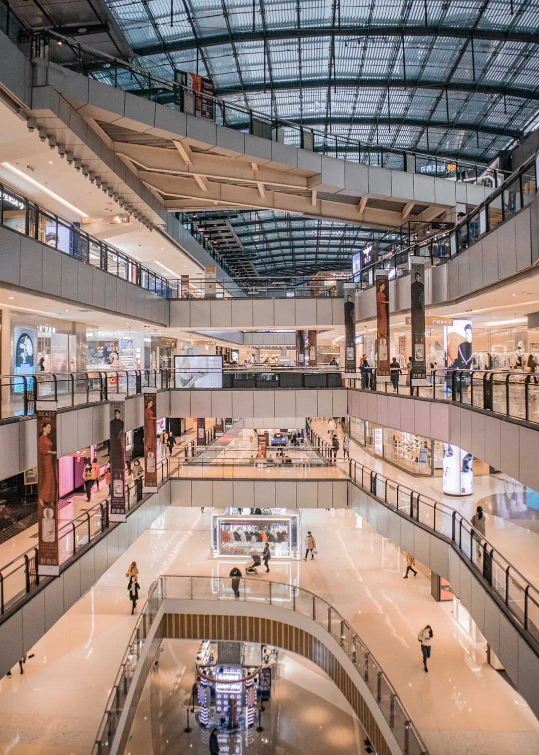 兄弟暗战：龙湖重庆天街谁是谁的对手