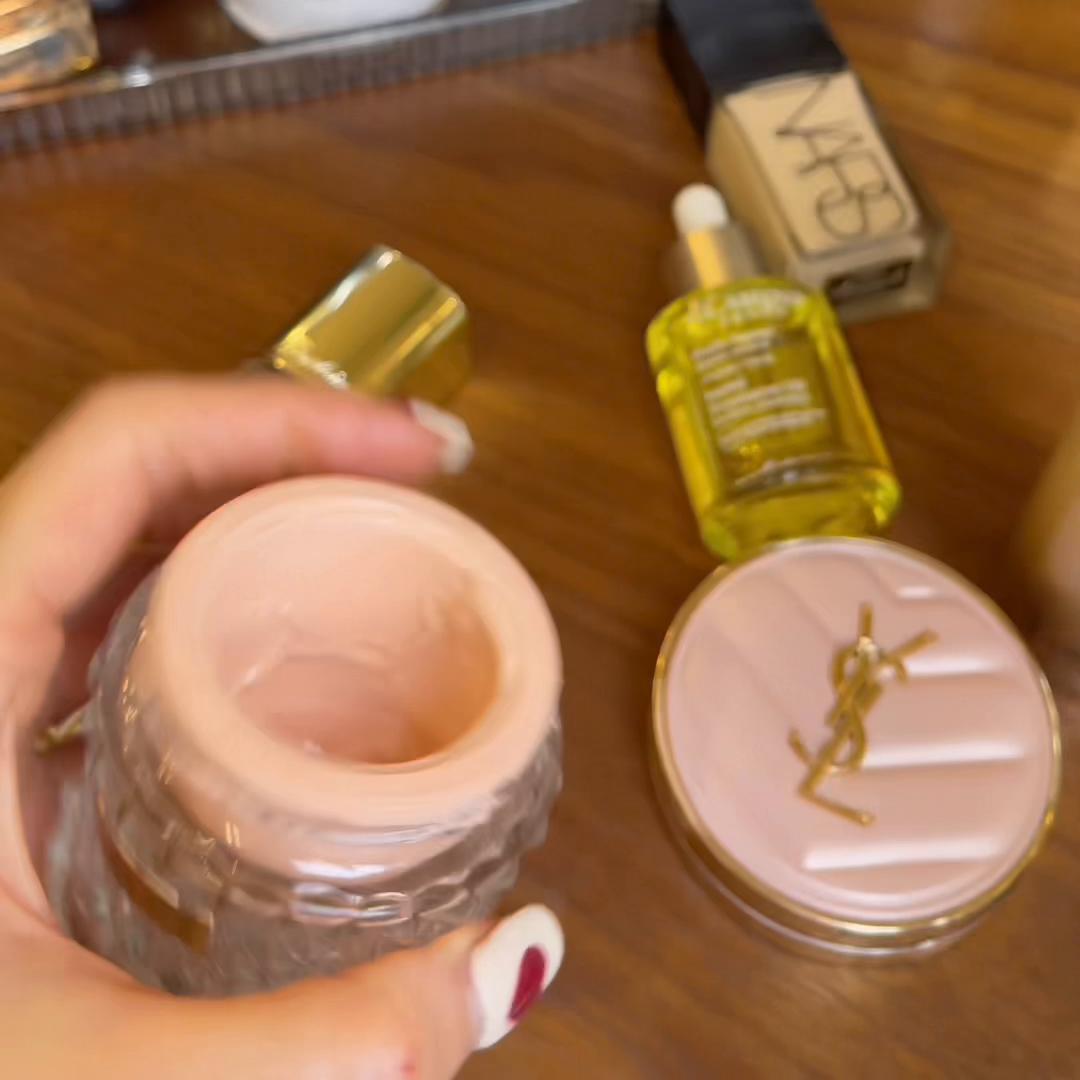 makeupforever粉底液干皮,雅诗兰黛粉底液dw1w1适合干皮吗