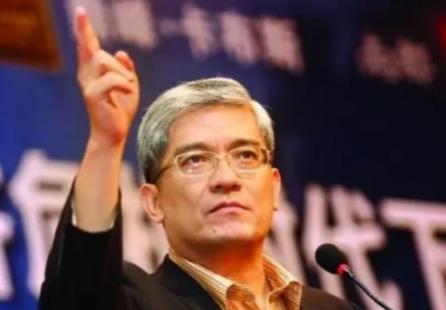 郎咸平骗前妻完整视频,郎咸平同前妻一起要回房