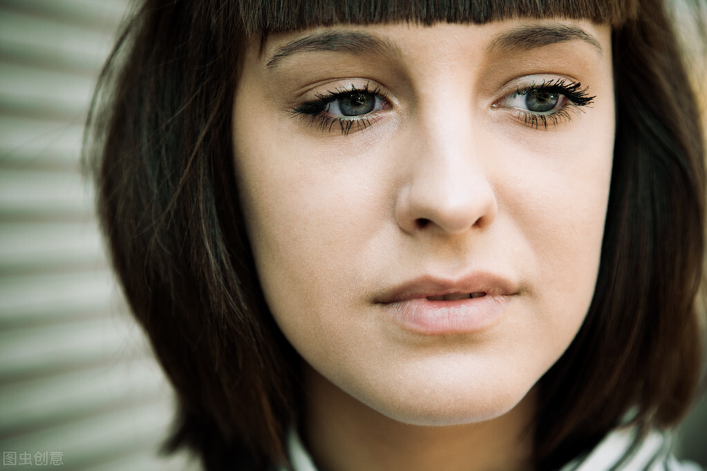 抑郁症实在是太痛苦了怎么办,抑郁症犯病时有多痛苦