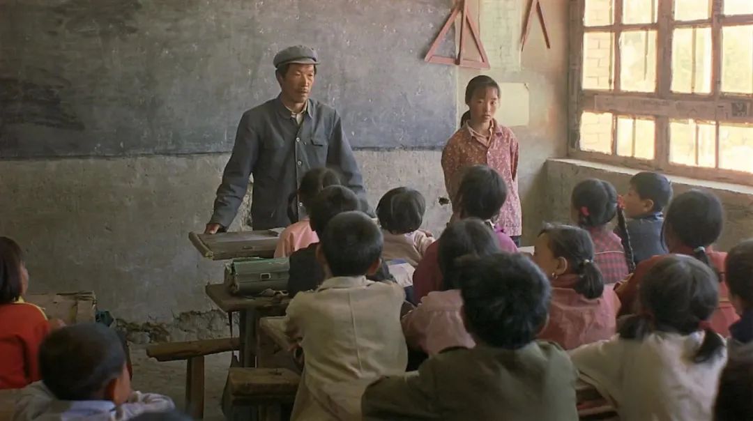 一个女人很关心你的事,一个女人很关心领导