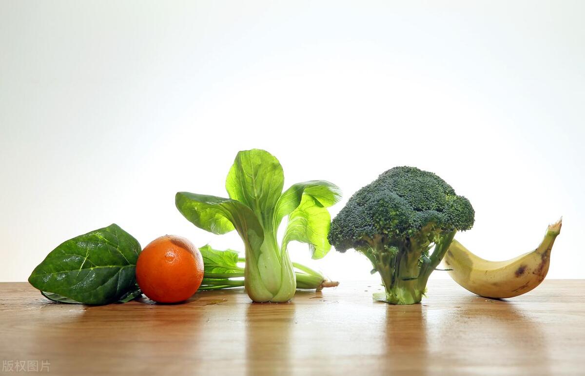 尿频尿急请及时就医,从小就尿频尿急二十多年了正常吗