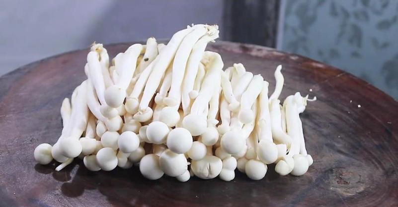 冬天吃什么暖身驱寒又不上火菜谱,老人春天暖胃食物