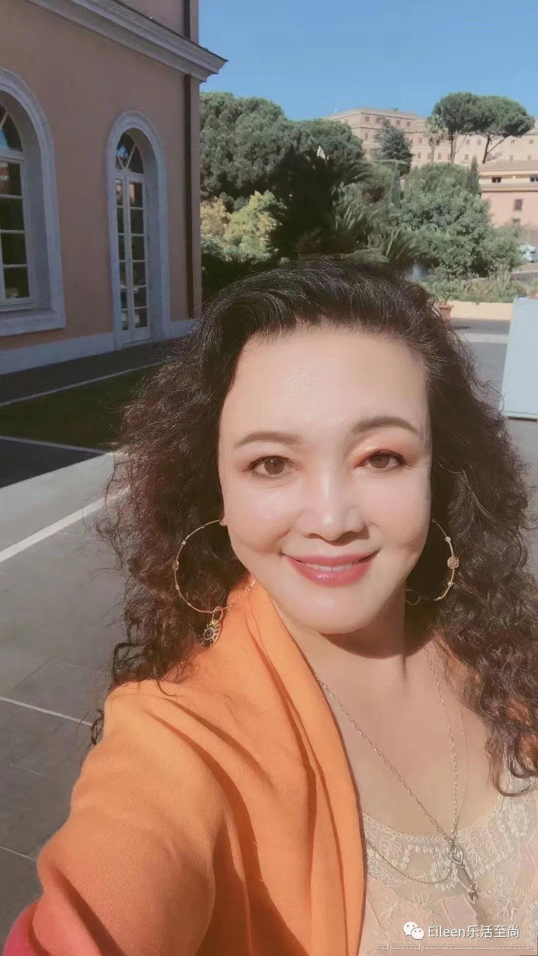 蹭儿媳出位？顶流抓马贵妇是怎么炼成的？