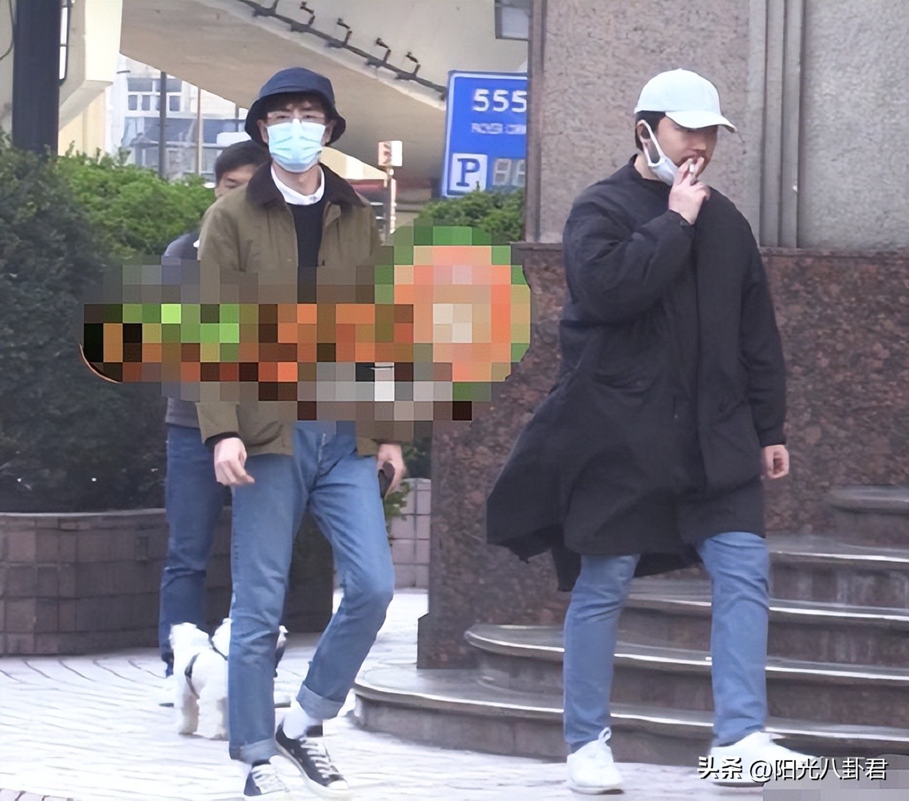 指甲缝藏泥、便后不洗手，人前光鲜的明星们，私下一个比一个邋遢