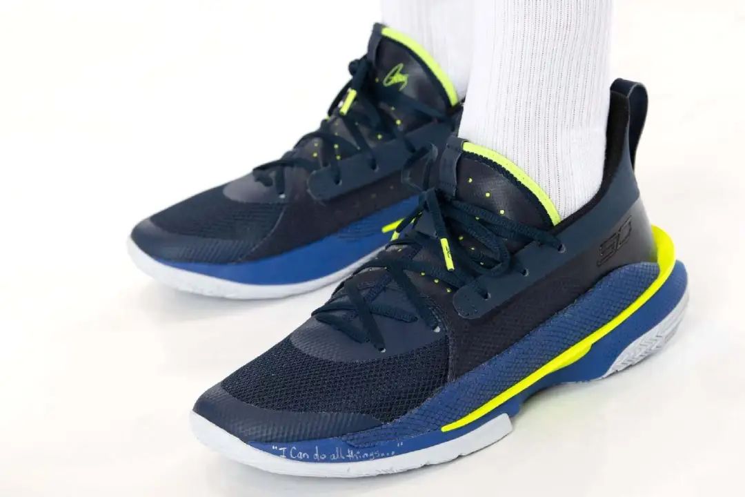 库里系列带flow最耐磨的球鞋,盘点库里各代篮球鞋