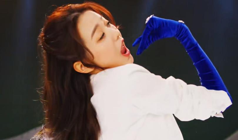 韩式审美毁人！日本偶像韩国出道变网红脸，气质风尘毫无辨识度