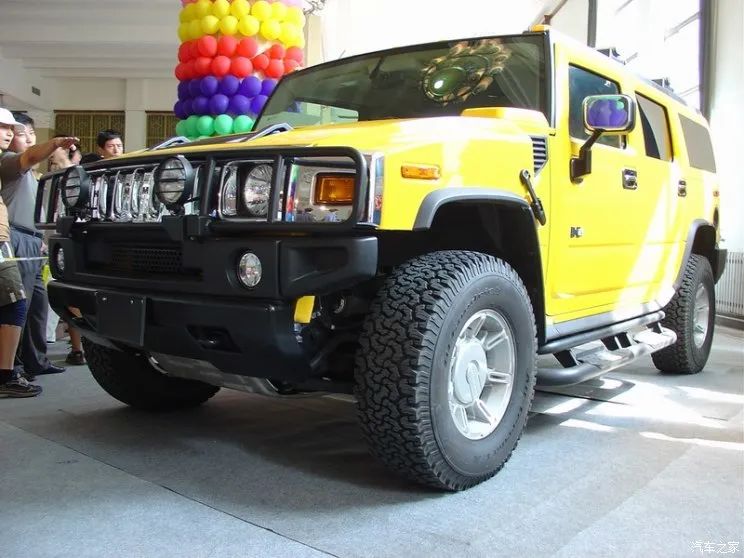 狂飙陈书婷霸气时刻,狂飙陈书婷开的车