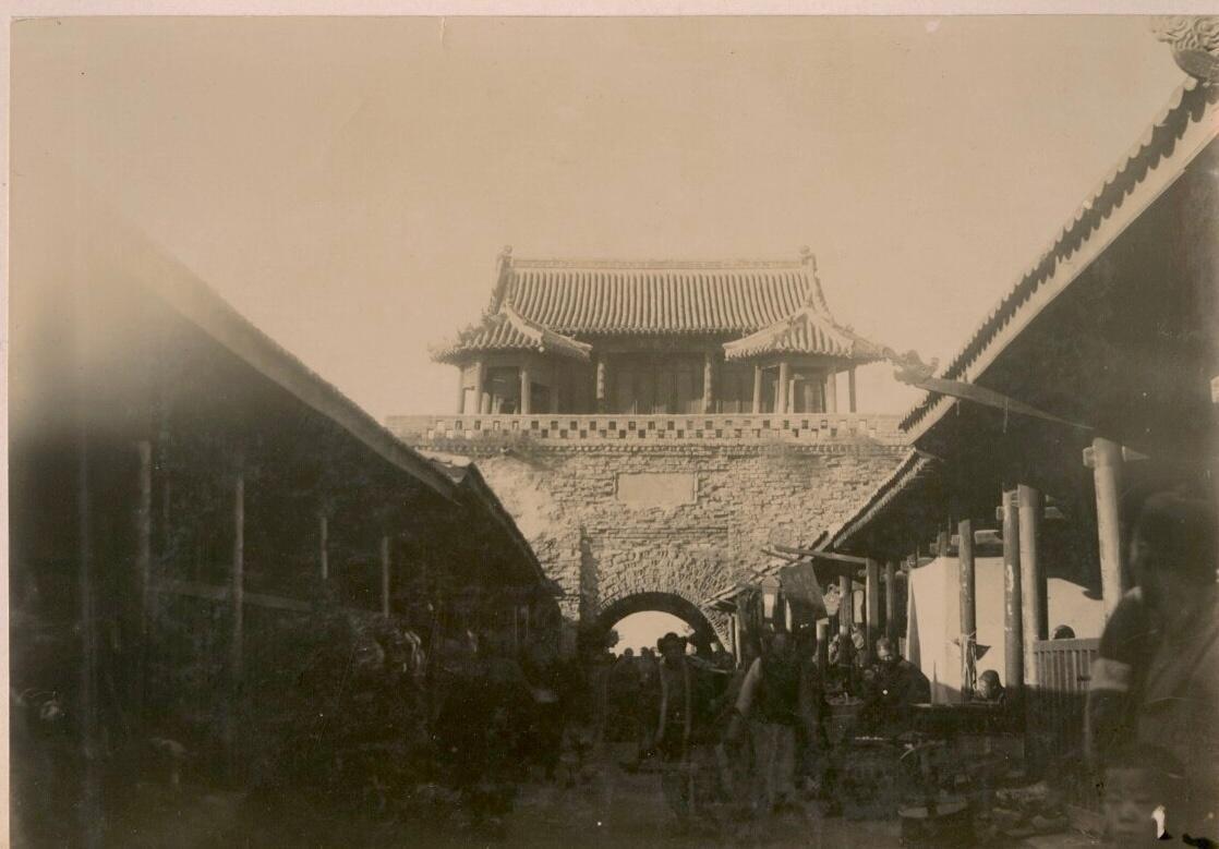 日军日记：*安妇慰**不服从管教，我很愤怒，用*刀刺**插入她的*体下**