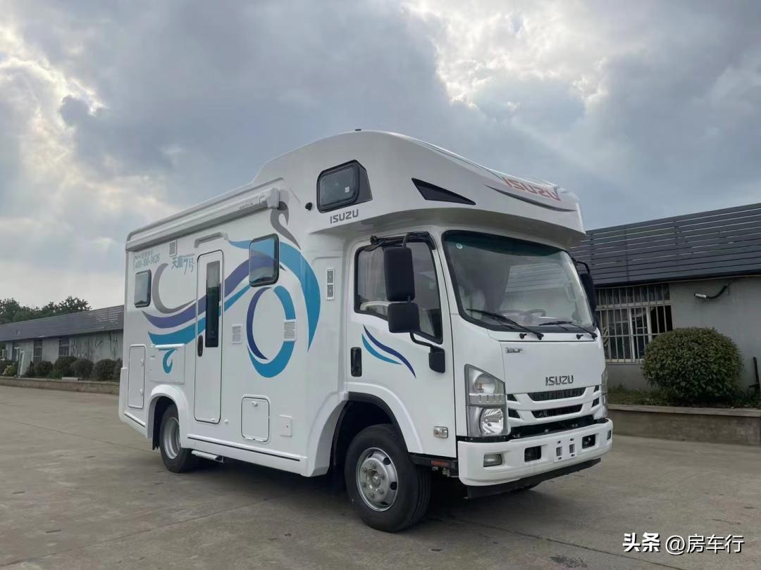 2022款五十铃轻卡房车,价格低大空间六座有哪款轻卡房车