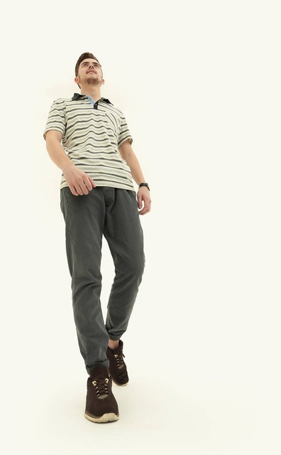 如何教育青春期男孩子性知识,父母怎么对青春期男孩性教育