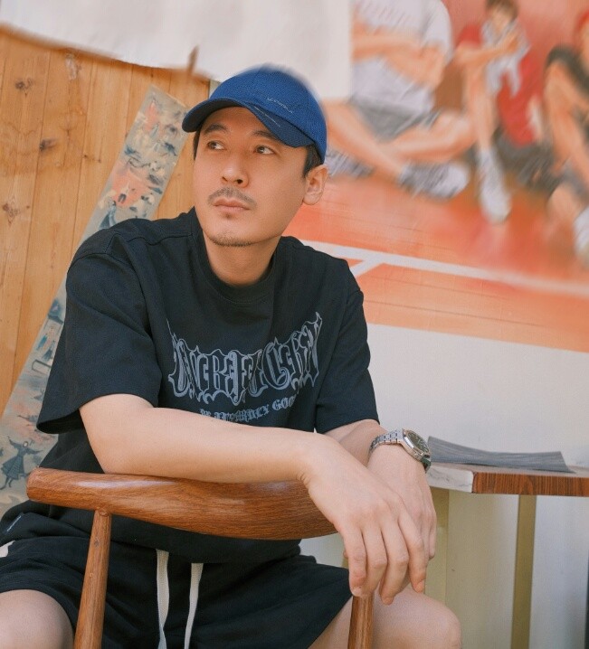 演员王东家暴妻子上热搜，同名主持人无辜躺枪，百度百科急忙修改