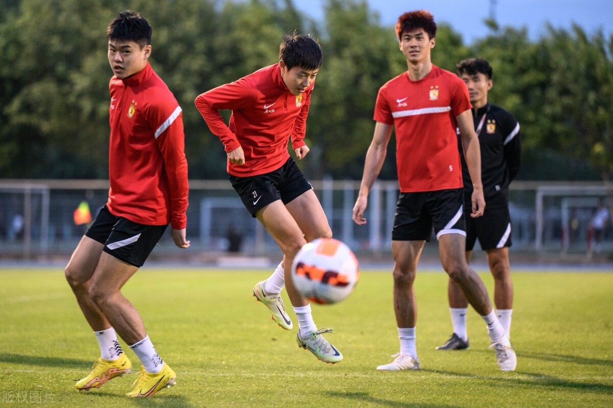 广州队对深圳比赛现场直播,广东省联赛广州对深圳