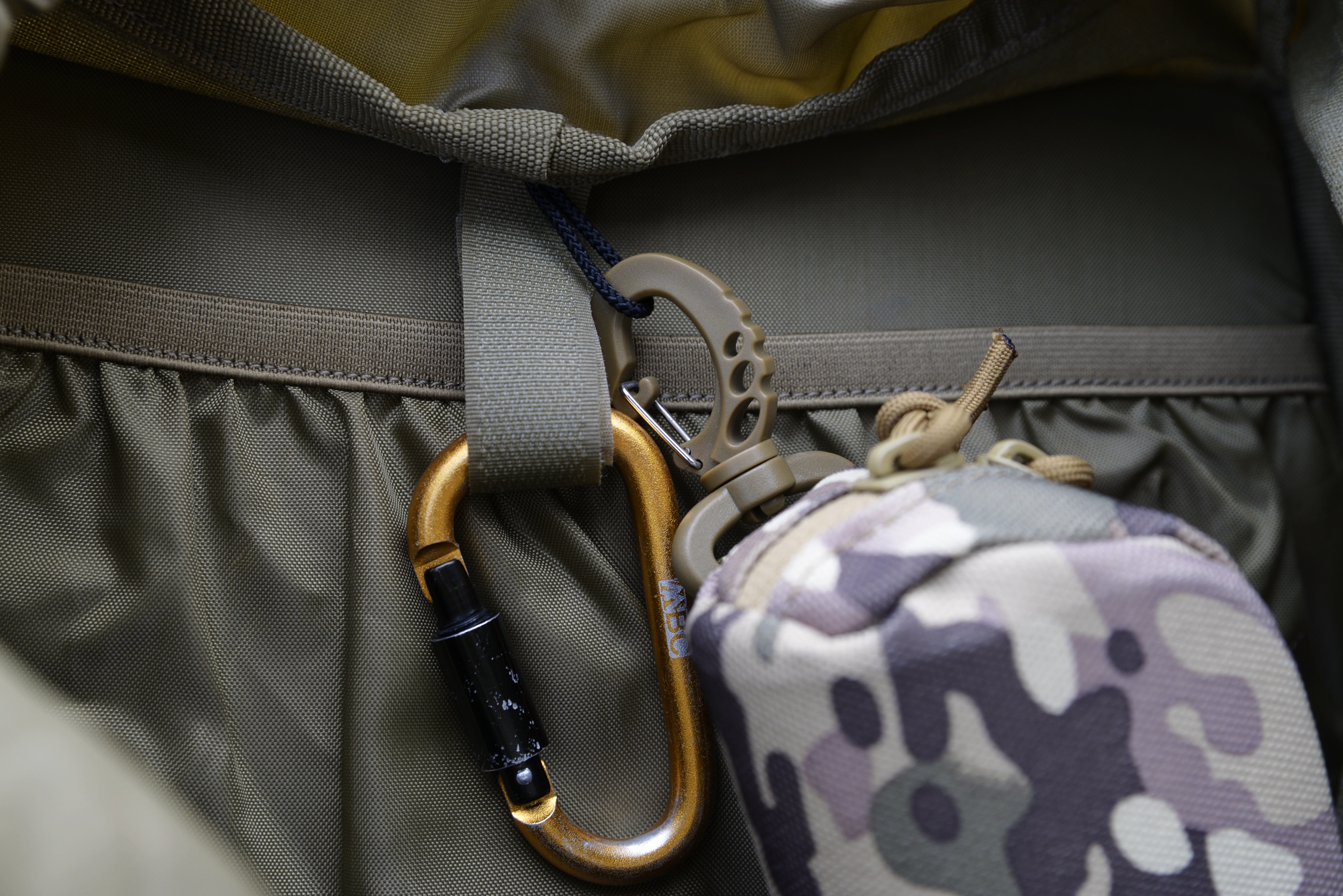 塔虎15l背包对比赫利肯背包,塔虎45l模块化战术背包橄榄绿