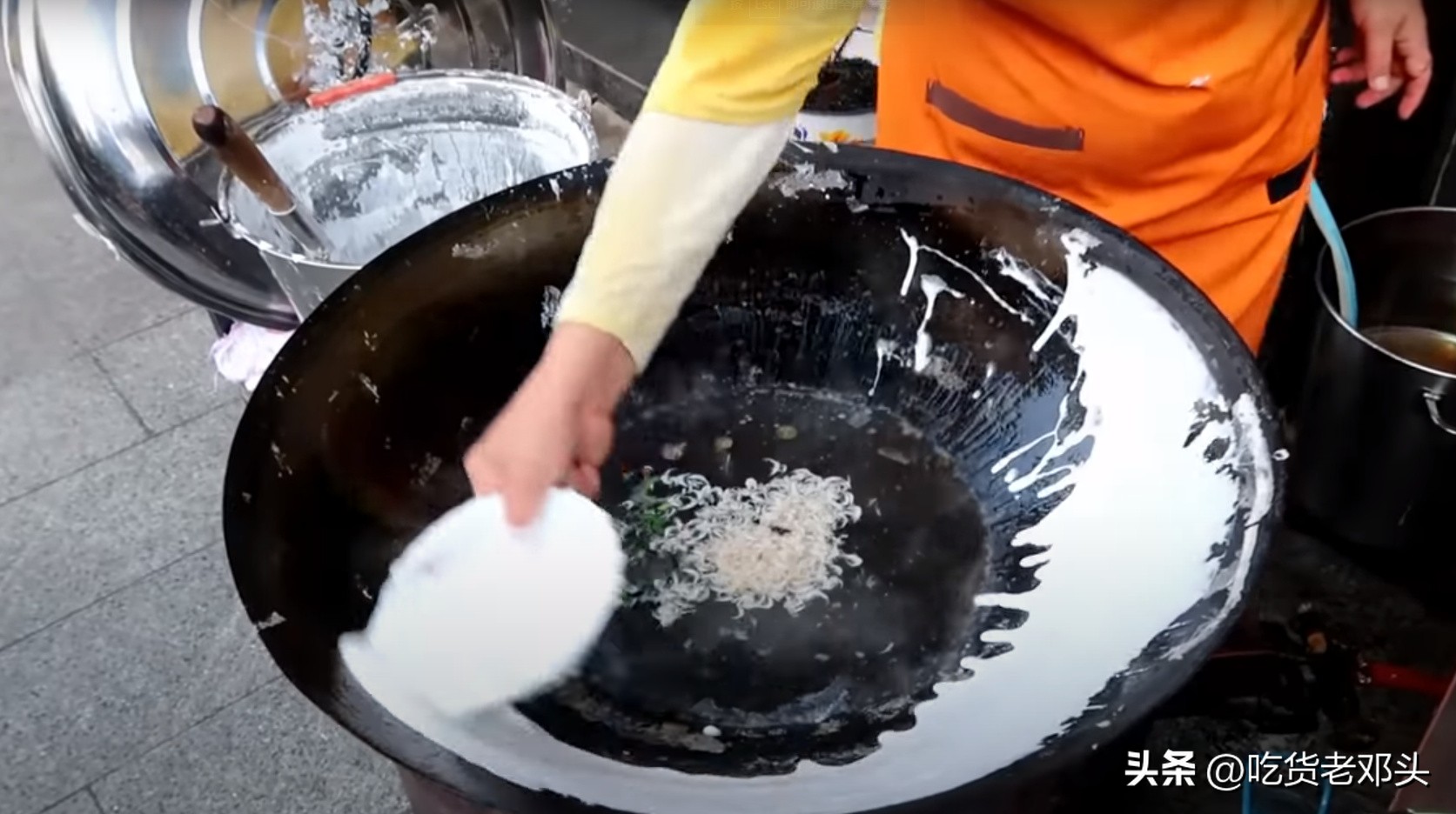 最好吃的早餐3元一碗,老奶奶做的早餐店几十年不涨价