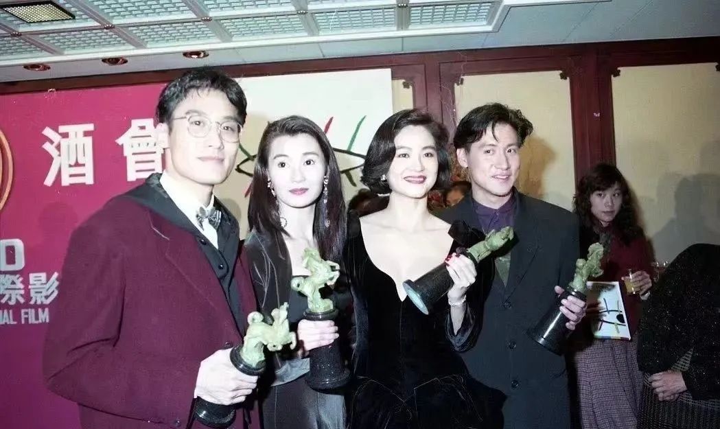 梁家辉亚洲第一美,梁家辉片场秀八块腹肌