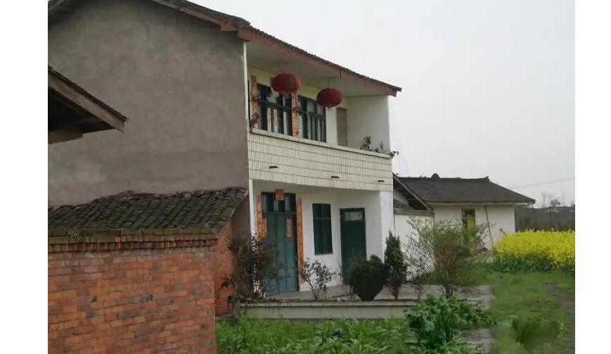 农村的自建房过户需要哪些材料,农村房屋出售过户要哪些手续