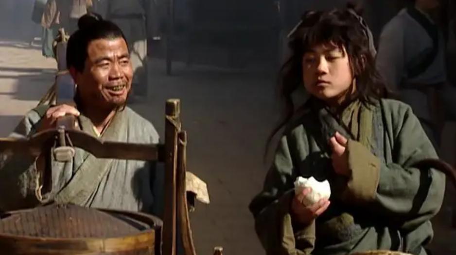 身高九尺的关羽相当于现在多少米,关羽身长九尺放在今天是多高