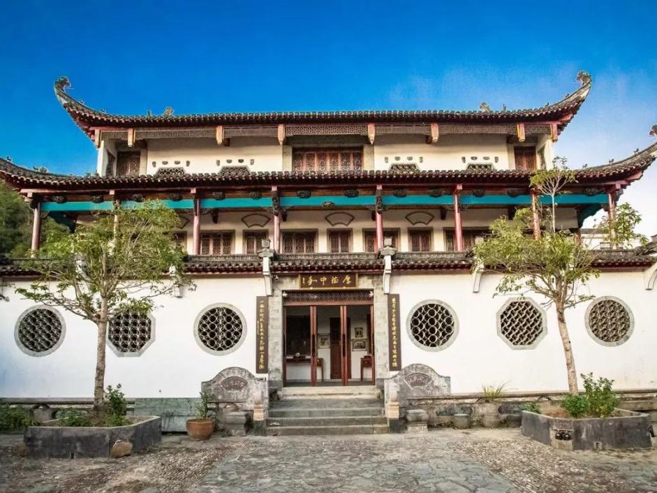 黄山市特色旅游商品有哪些,有关黄山3月文旅主题游