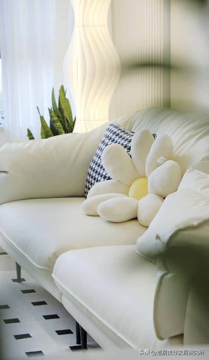 推荐几款适合的灯具,想要家里颜值高又实用