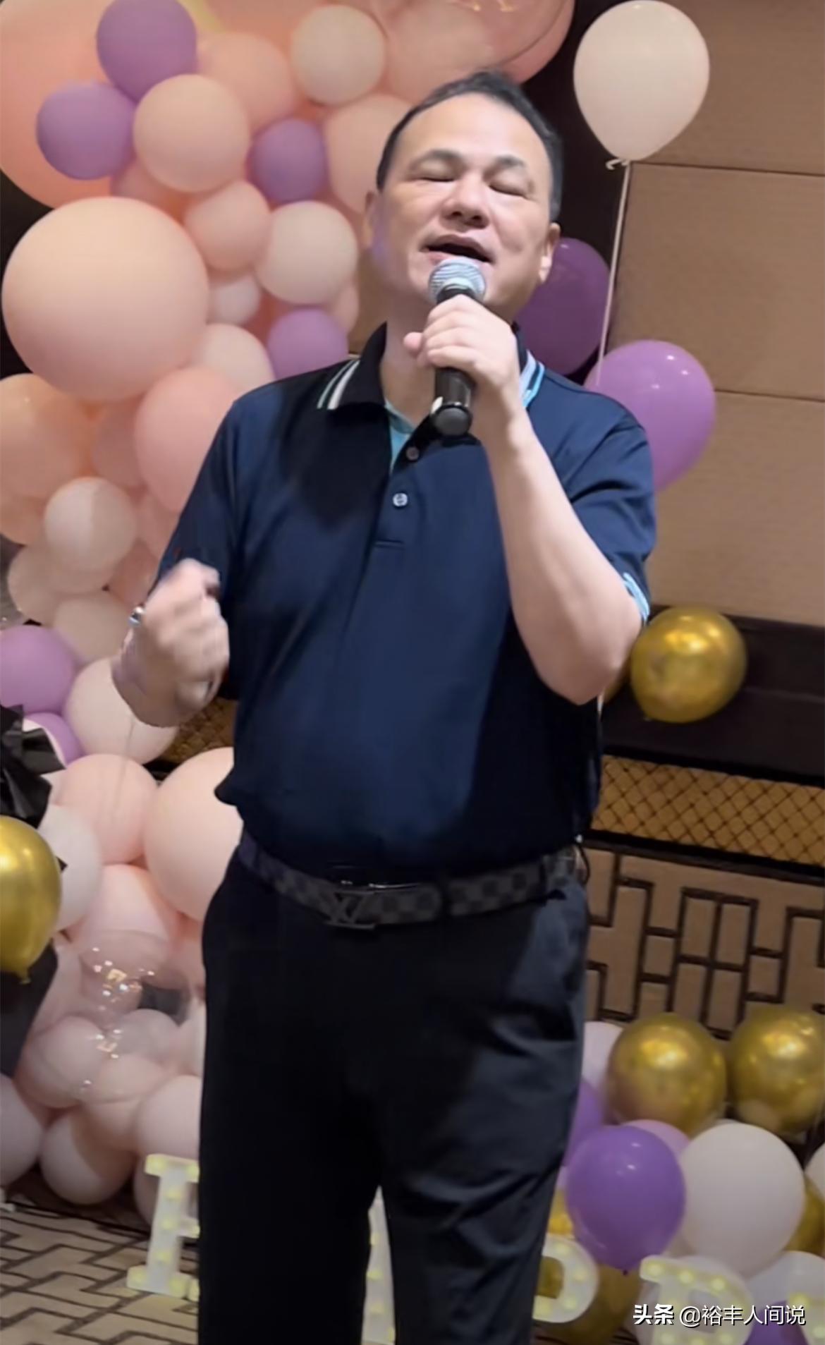 歌手张行一生结过几次婚,张行独唱音乐会