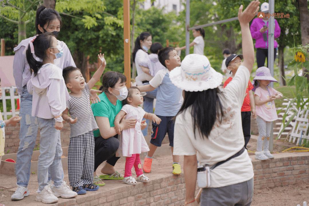 孩子上全托班的最佳年龄,幼儿刚上托班适合上什么课程