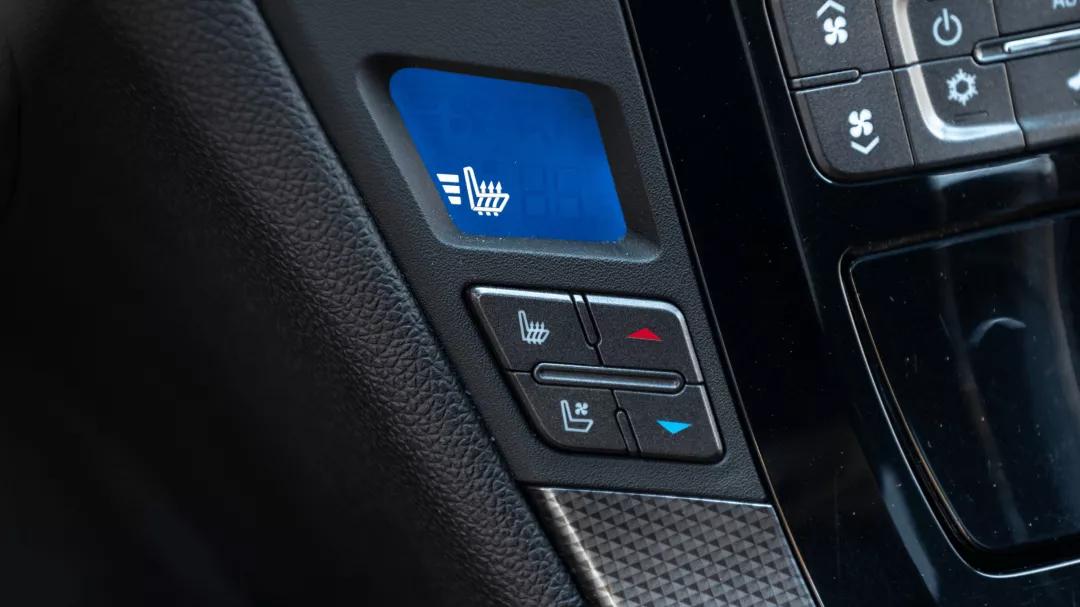 6.2LV8还带机械增压？看诺粉圆梦二手凯迪拉克CTS-V