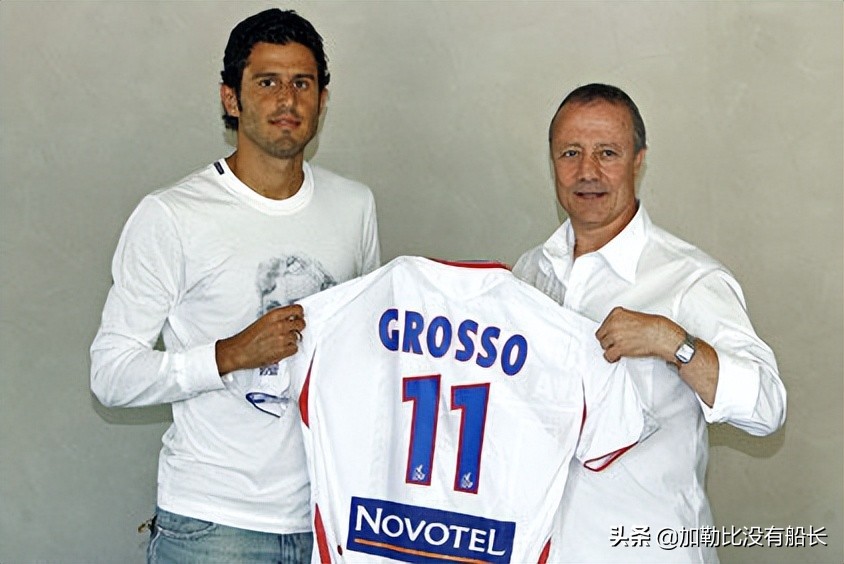 连续无缘世界杯的残酷事实是否让人更怀念02与06年的蓝衣军团？