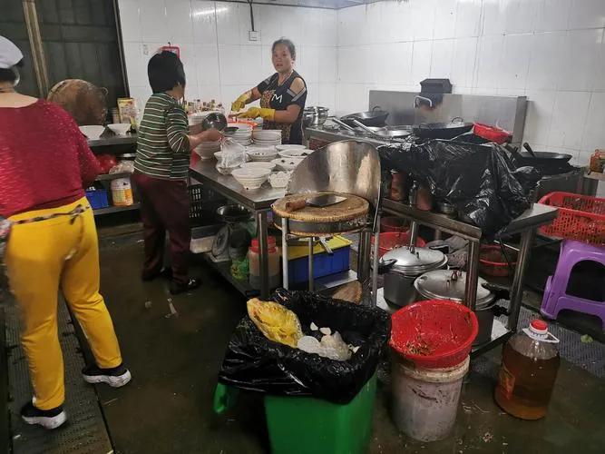 千万不要干传菜员,厨师到底要不要改行