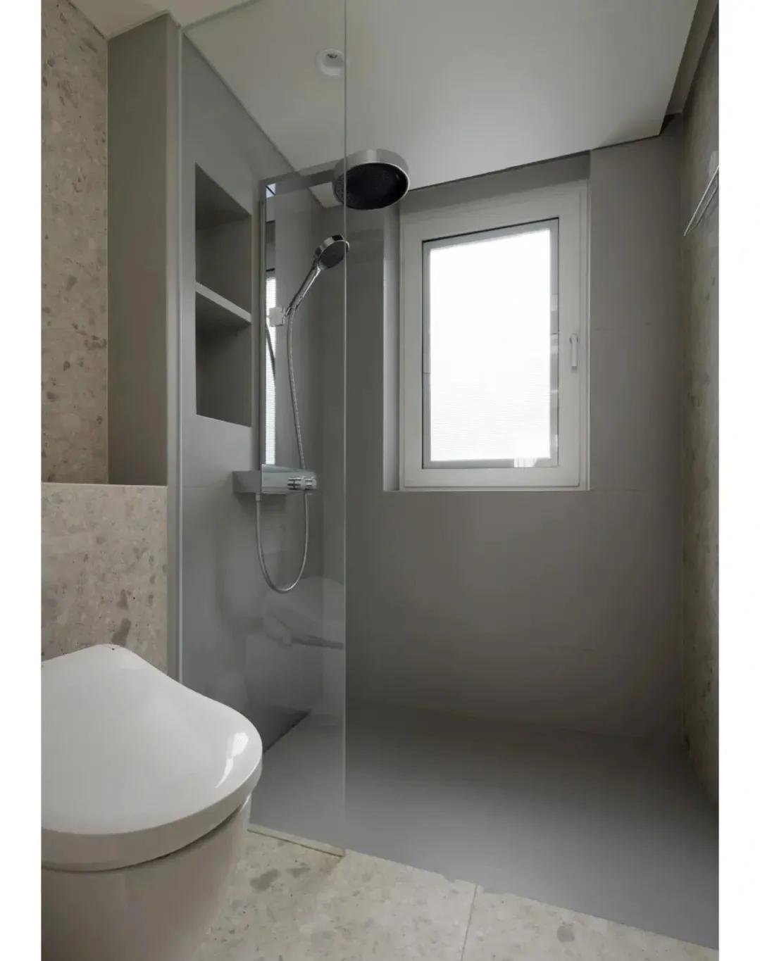 缇庡コ鏅掕嚜瀹剁殑璞畢瑁呬慨,缇庡コ鏅掕嚜瀹剁殑璞崕瑁呬慨