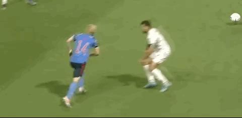 1比6惨败西班牙,澳大利亚1-0战胜突尼斯