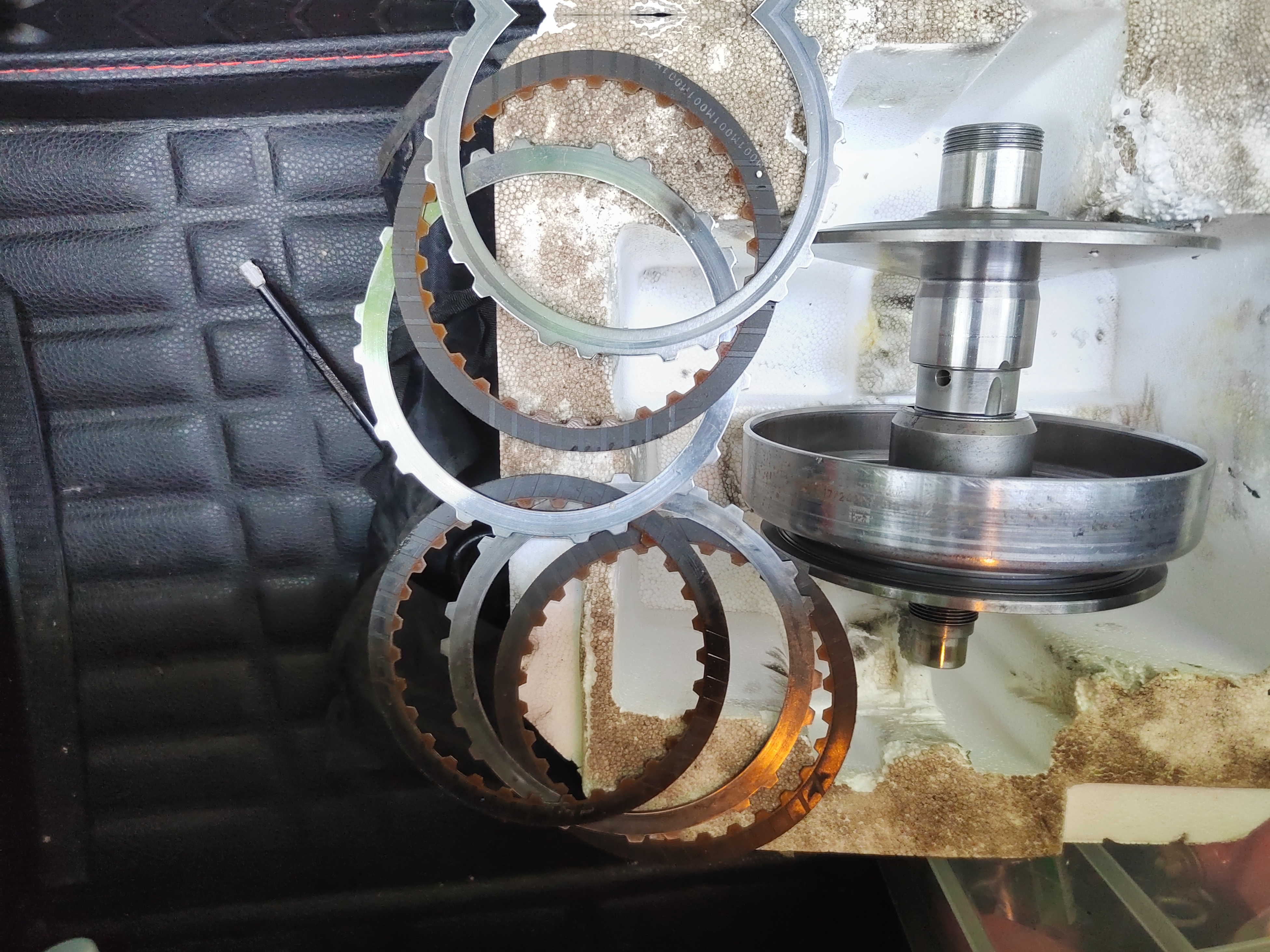 艾瑞泽5cvt变速箱坏了换个多少钱,艾瑞泽5是不是cvt变速箱