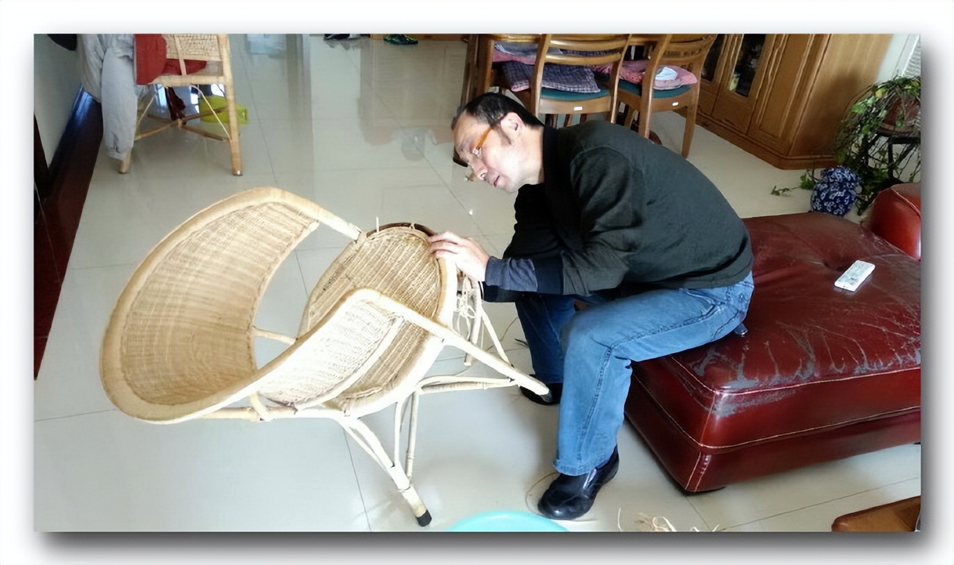 我帮朋友修藤椅「张一冰」