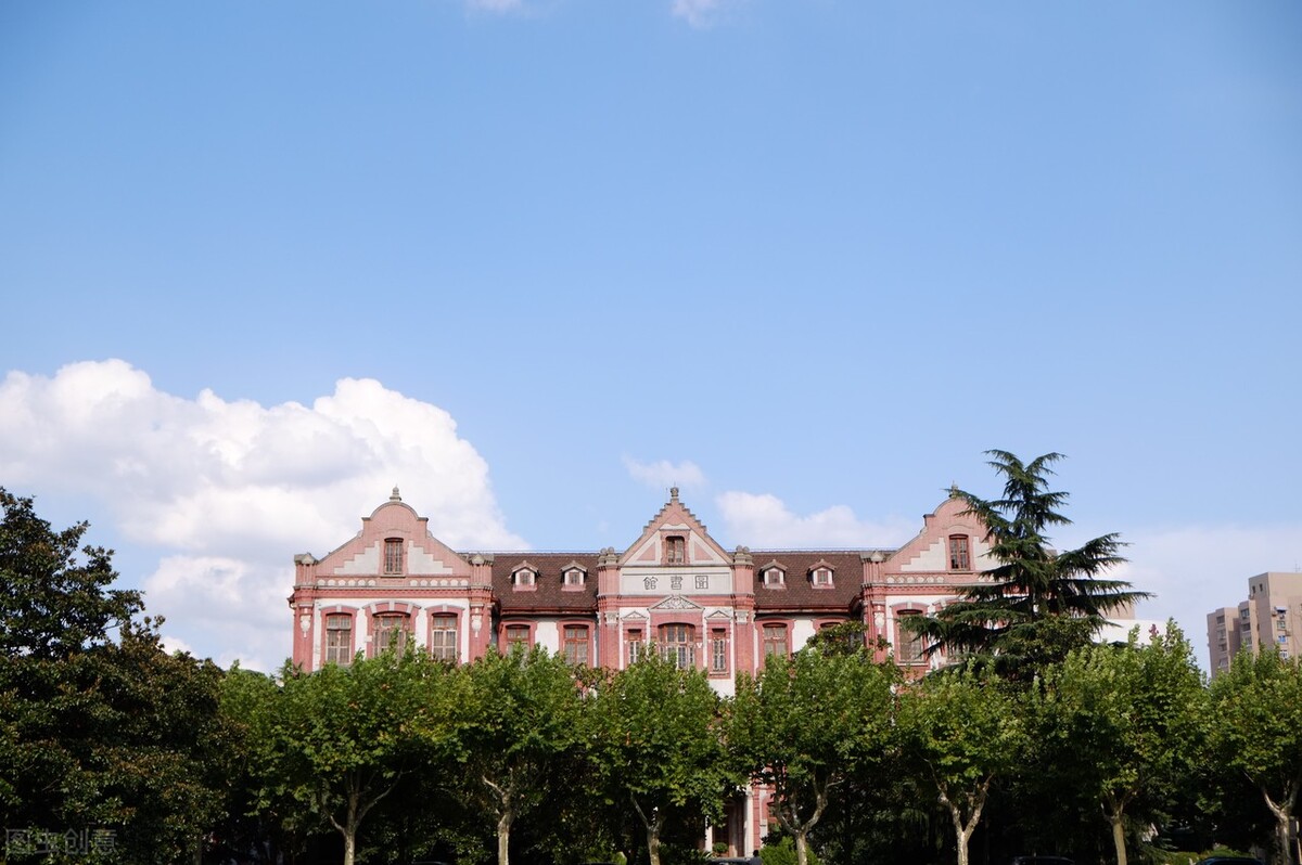 上海交通大学的哪些专业最强,上海交通大学有多难考