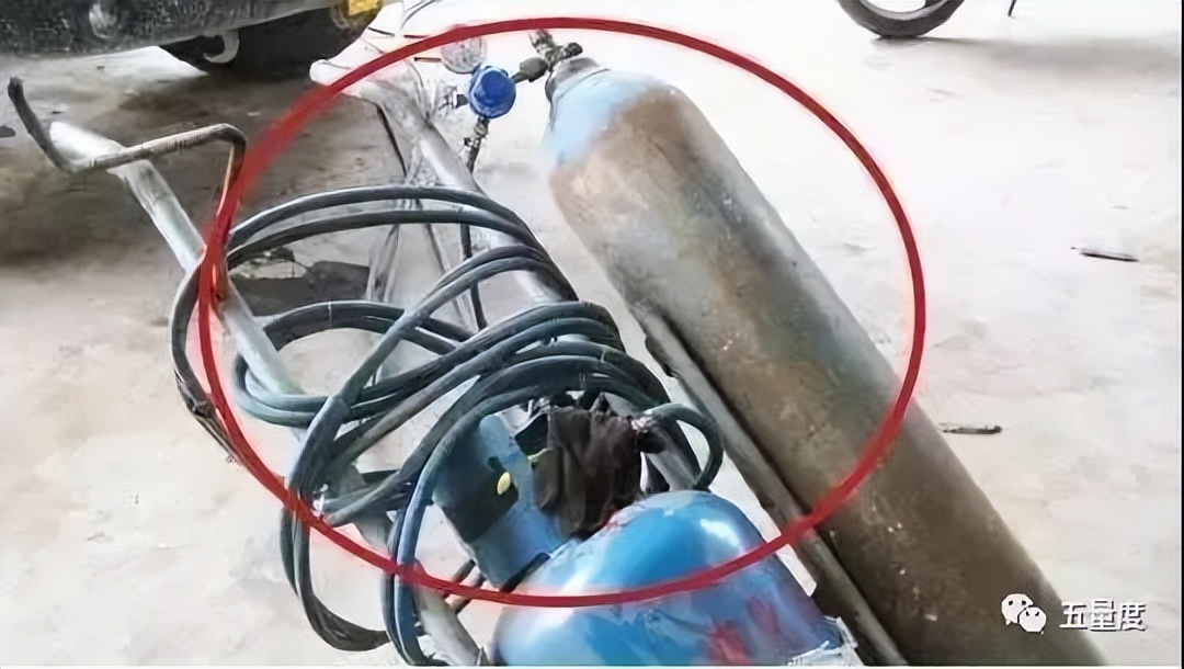 气瓶无防倾倒装置,气瓶无防倒措施根据哪条规定处罚