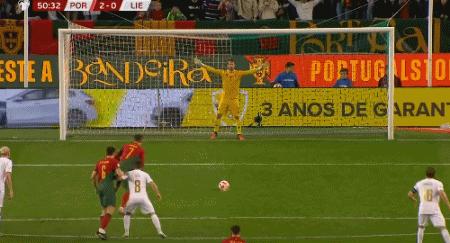 历史第一人c罗一夜再刷2大纪录,c罗纪录封神伯纳乌