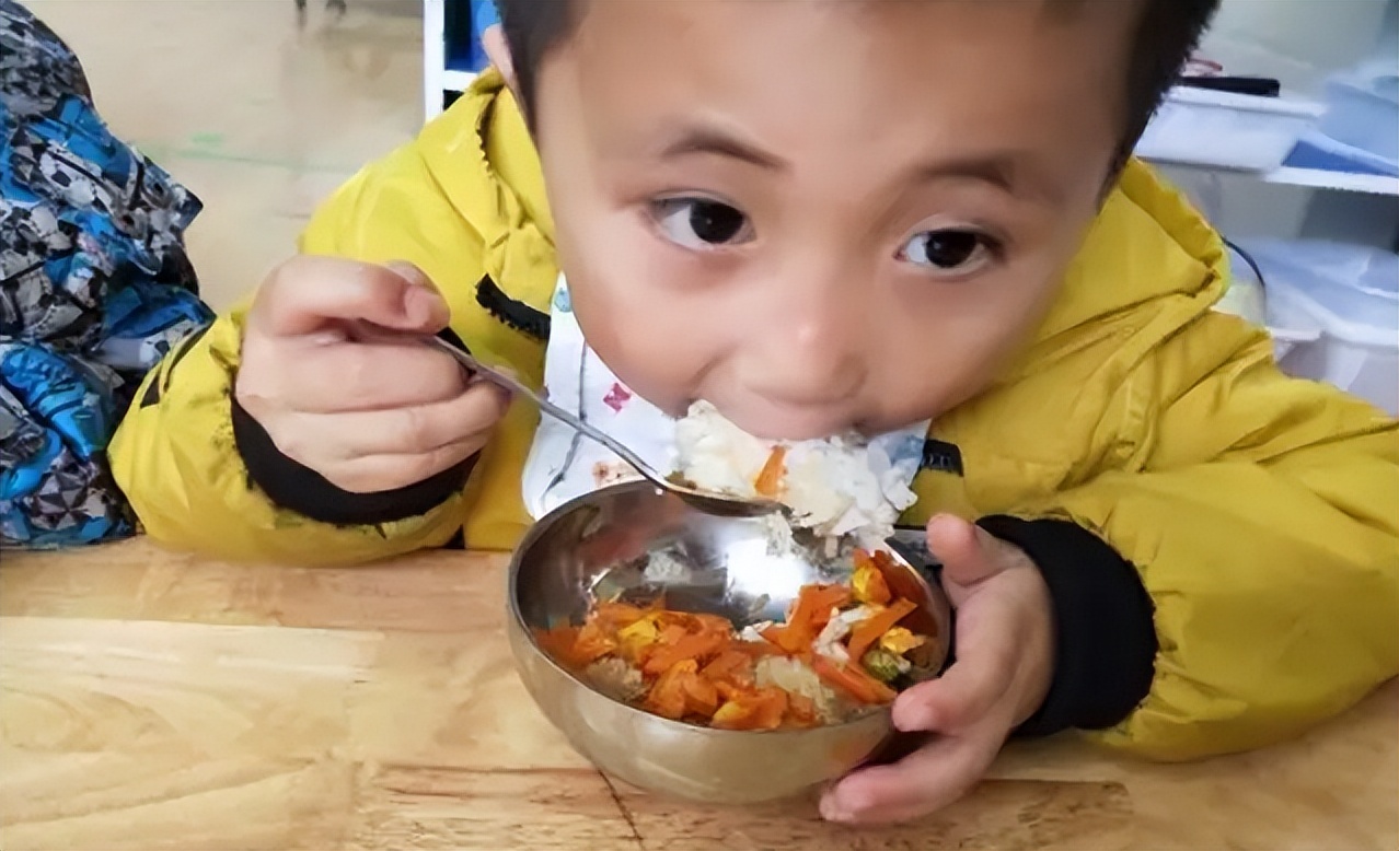 二段奶粉有营养一直吃二段可以吗,二段奶粉还有没有营养