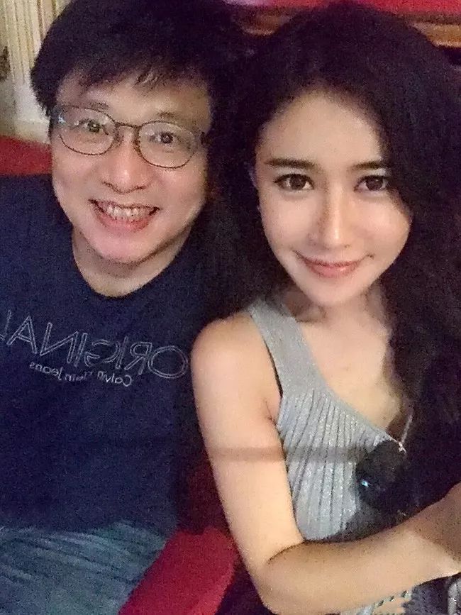 37岁女星爆料前夫出轨,女明星出轨前夫再爆料