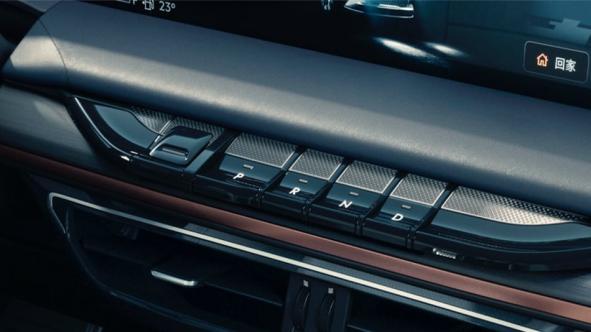林肯z2022对比新款蒙迪欧的区别,林肯z轿车2023款落地价豪华版
