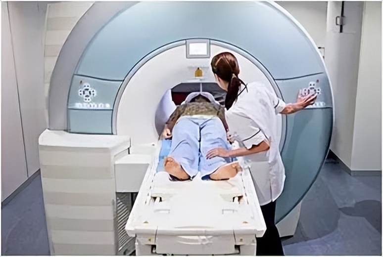 全国肿瘤防治宣传周原发性骨肿瘤,妇科肿瘤防控指南